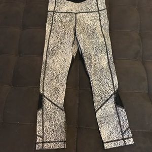 Lululemon Leggings- never dried